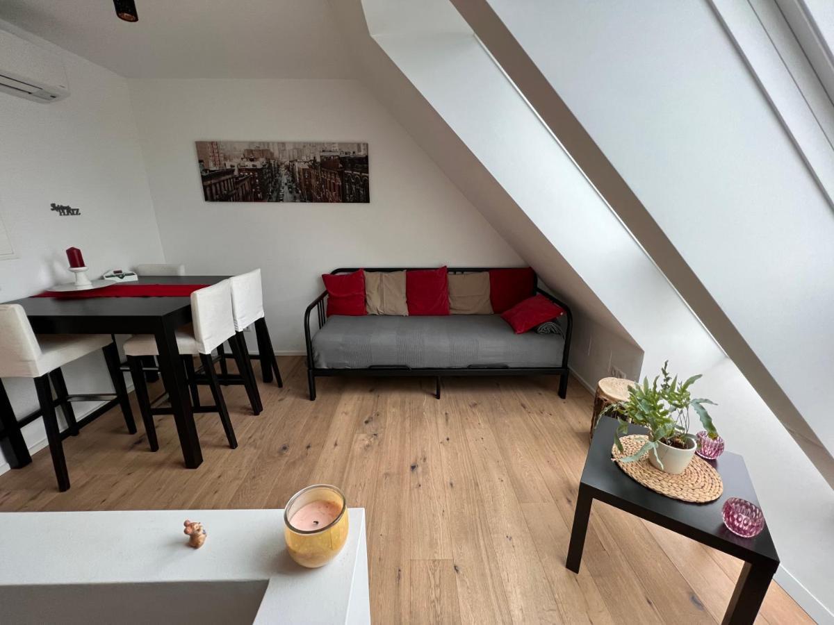 Tina'S Apartment Вена Экстерьер фото